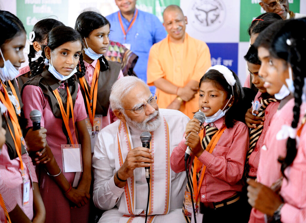 प्रधानमंत्री ने अखिल भारतीय शिक्षा समागम’ के उद्घाटन सत्र को किया सम्बोधित