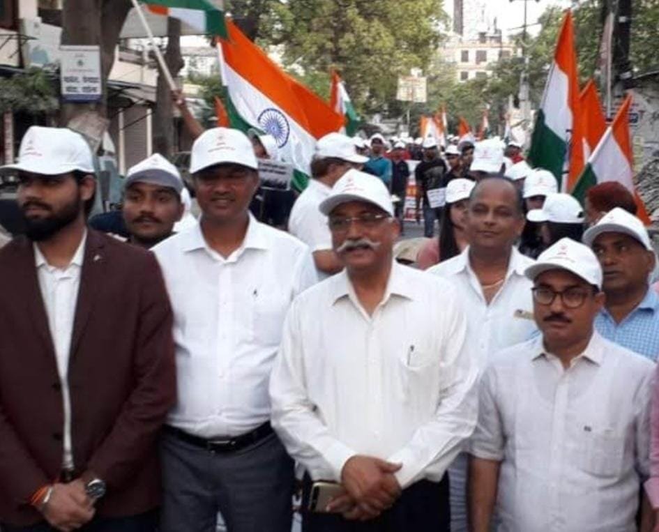 लखनऊ मे मतदाताओं को प्रोत्साहित करने के लिए सामाजिक संगठन आगे आए - जे पी सिंह