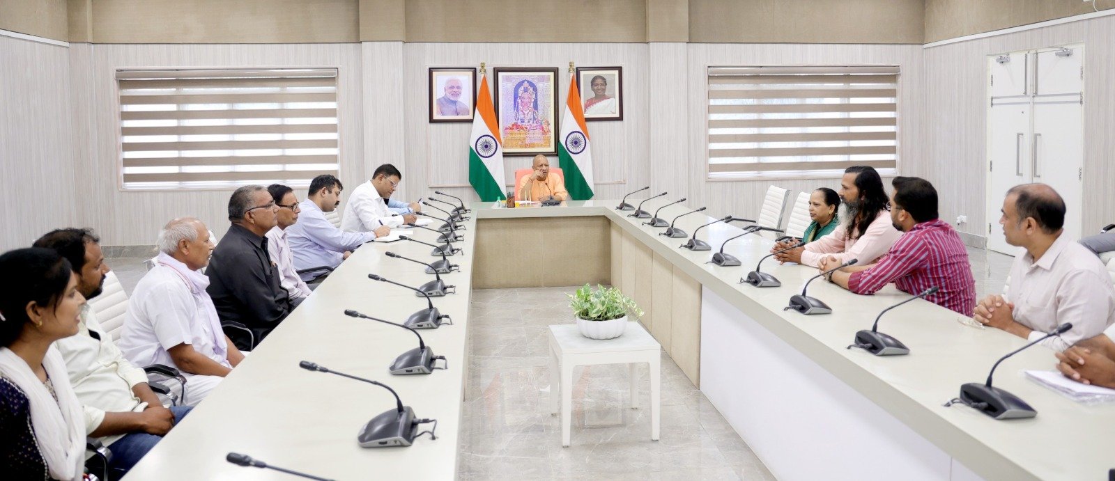 CM योगी अध्यक्षता में राज्य कृषि उत्पादन मंडी परिषद की 170वीं बैठक संपन्न