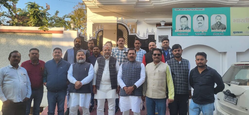 बजट पर व्यापारियों ने प्रधानमंत्री और वित्त मंत्री को दी बधाई