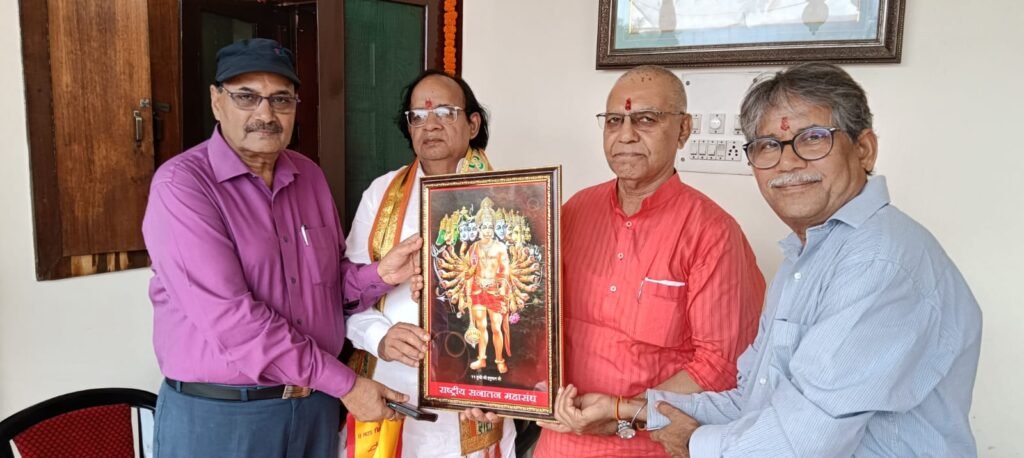 चतुर्थ बड़े मंगल पर विशाल भंडारा आयोजित, श्रद्धालु भावविभोर—विशिष्ट अतिथियों का हुआ विशेष सम्मान