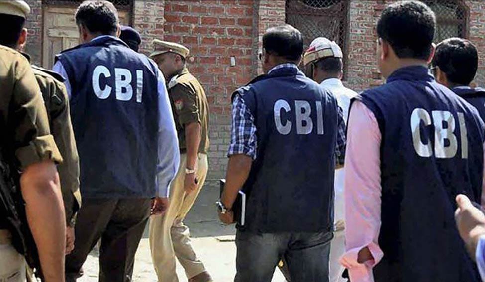 सुप्रीम कोर्ट की दखल के बाद CBI का शिकंजा: बिल्डर-बैंक साठगाँठ से हज़ारों घर खरीदारों का सपना टूटा, अब न्याय की उम्मीद जगी!