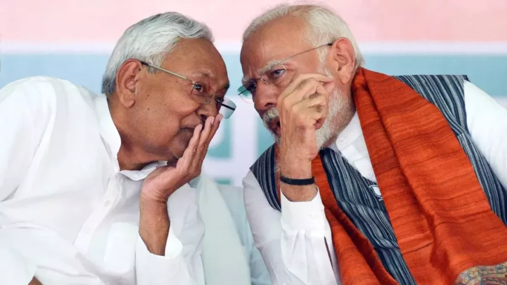 मोदी और नीतीश की सुनामी में डूब गया लालू–और–गांधी परिवार