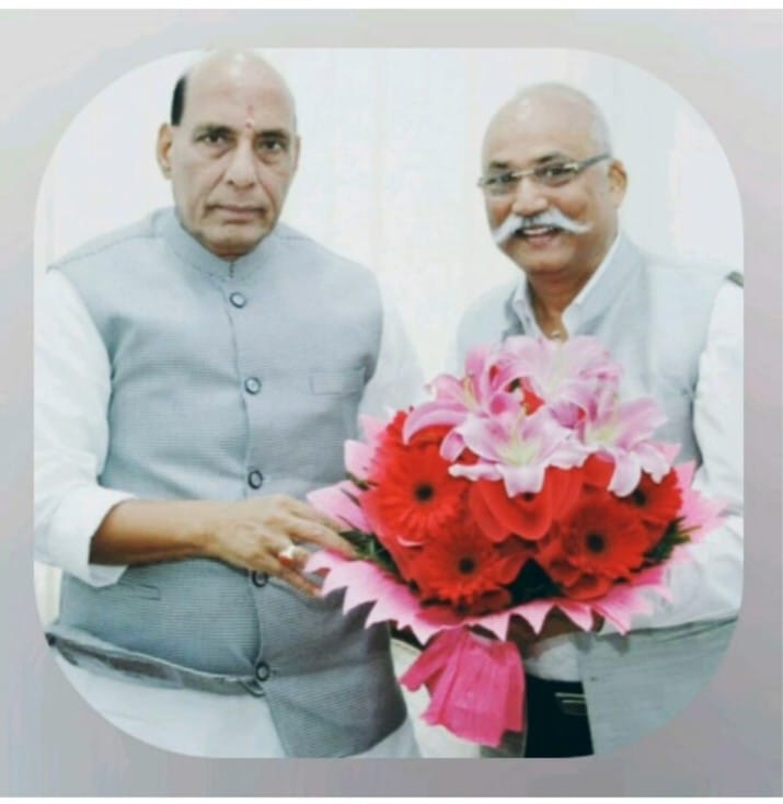 राजनीति से परे श्रद्धा का उत्सव: रक्षा मंत्री राजनाथ सिंह के जन्मदिवस पर लखनऊ हुआ भाव-विभोर