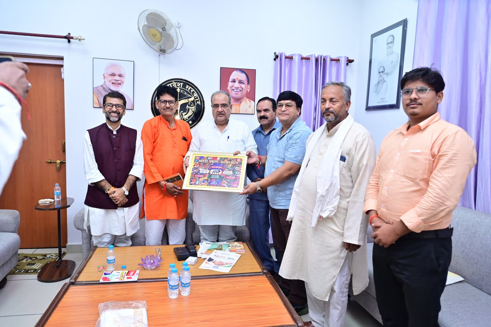 यूपी में स्वदेशी अर्थव्यवस्था का नया खाका! उद्यमिता आयोग से स्वदेशी मेले तक, सरकार के सामने 5 बड़े प्रस्ताव